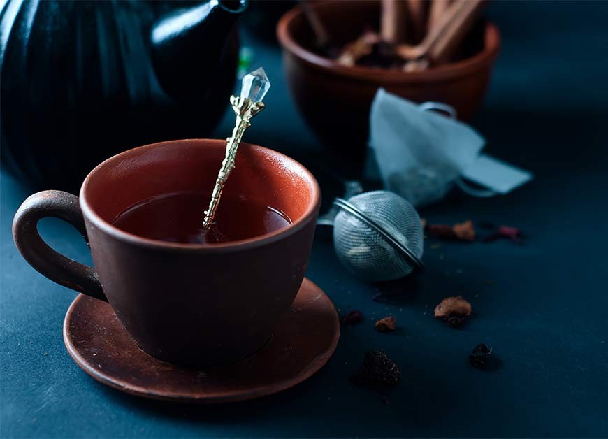 https://munnarteashop.com/modules/xipblog/img/large-essentialequipmentforeverytealover.jpg